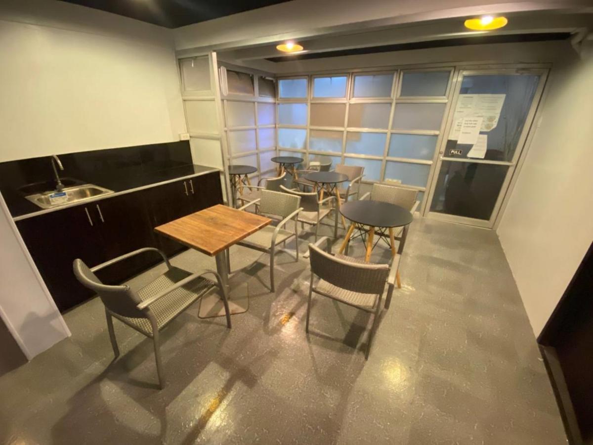 Ark Hostel City Center Manila باساي المظهر الخارجي الصورة